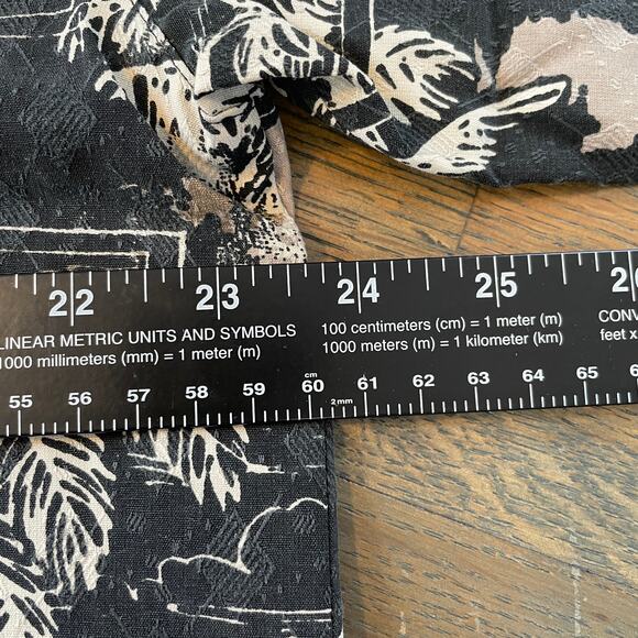 Bobby Chan Silk Hawaiian Shirt Men’s L Black Tan Palm Tree Aloha Friday - Picture 8 of 11